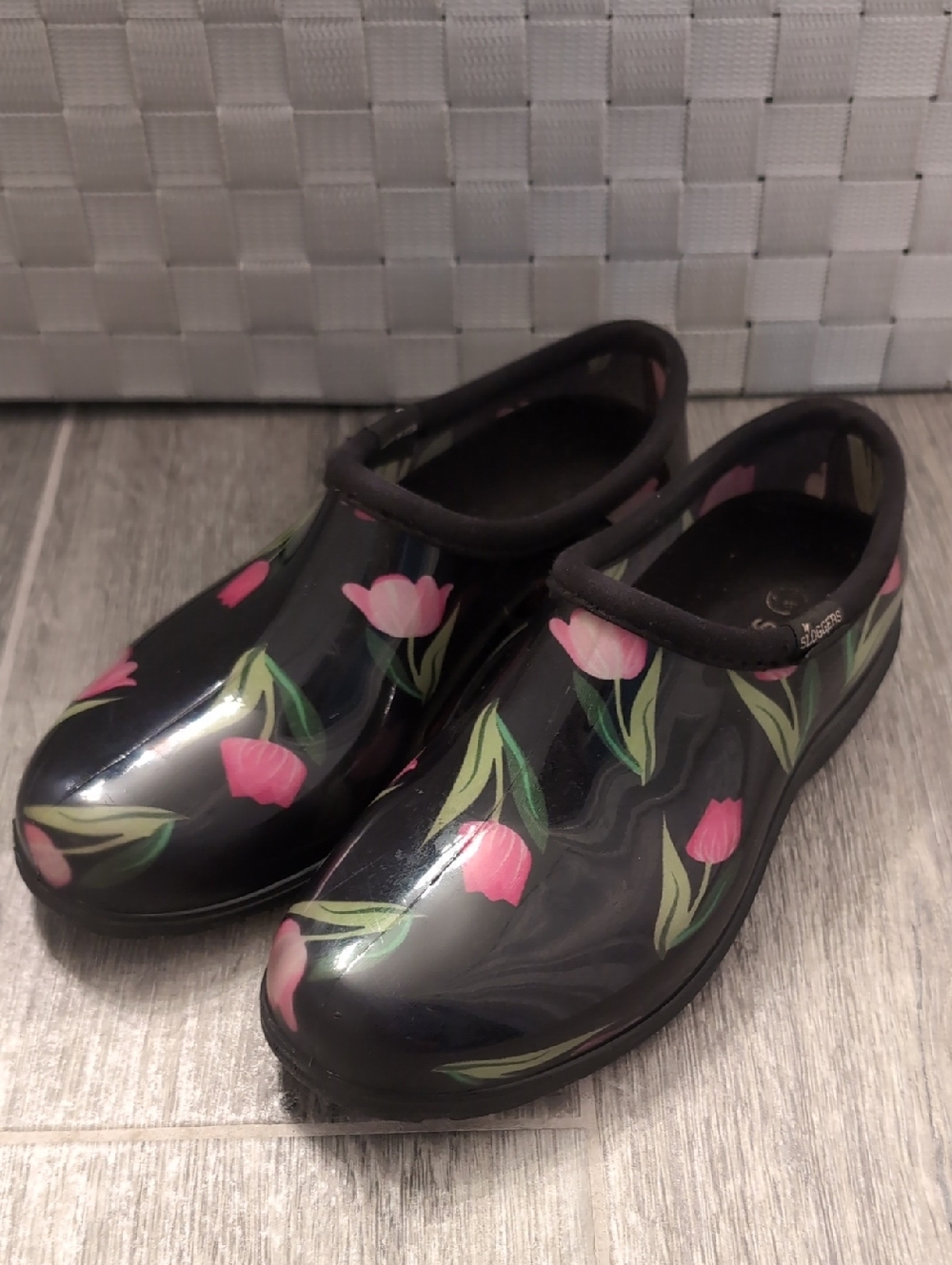 Sloggers Women’s  Garden Clogs with Pink Tulip Print